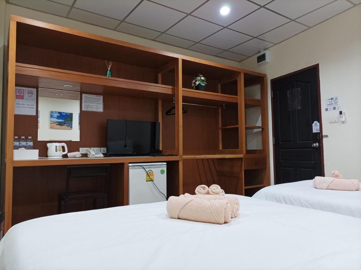 Double D Rooms & Cafe Μπανγκόκ Εξωτερικό φωτογραφία