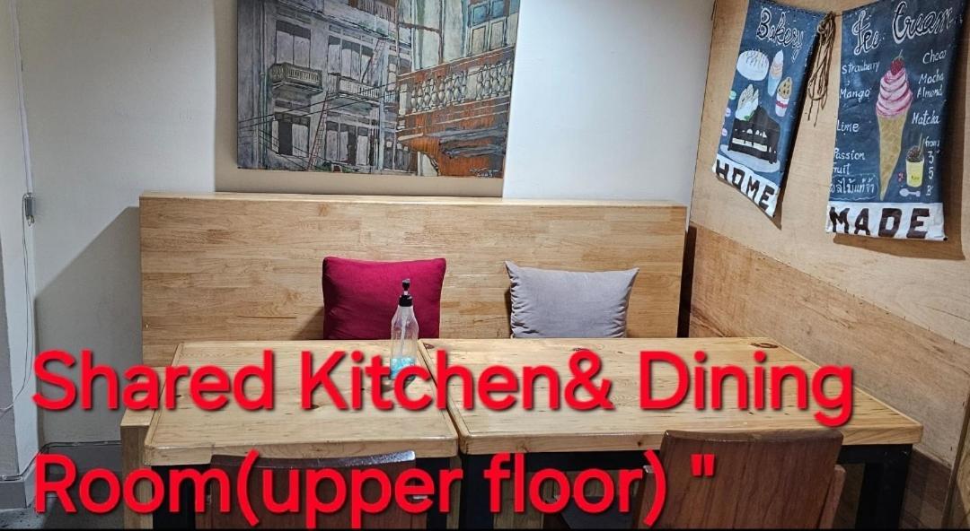 Double D Rooms & Cafe Μπανγκόκ Εξωτερικό φωτογραφία