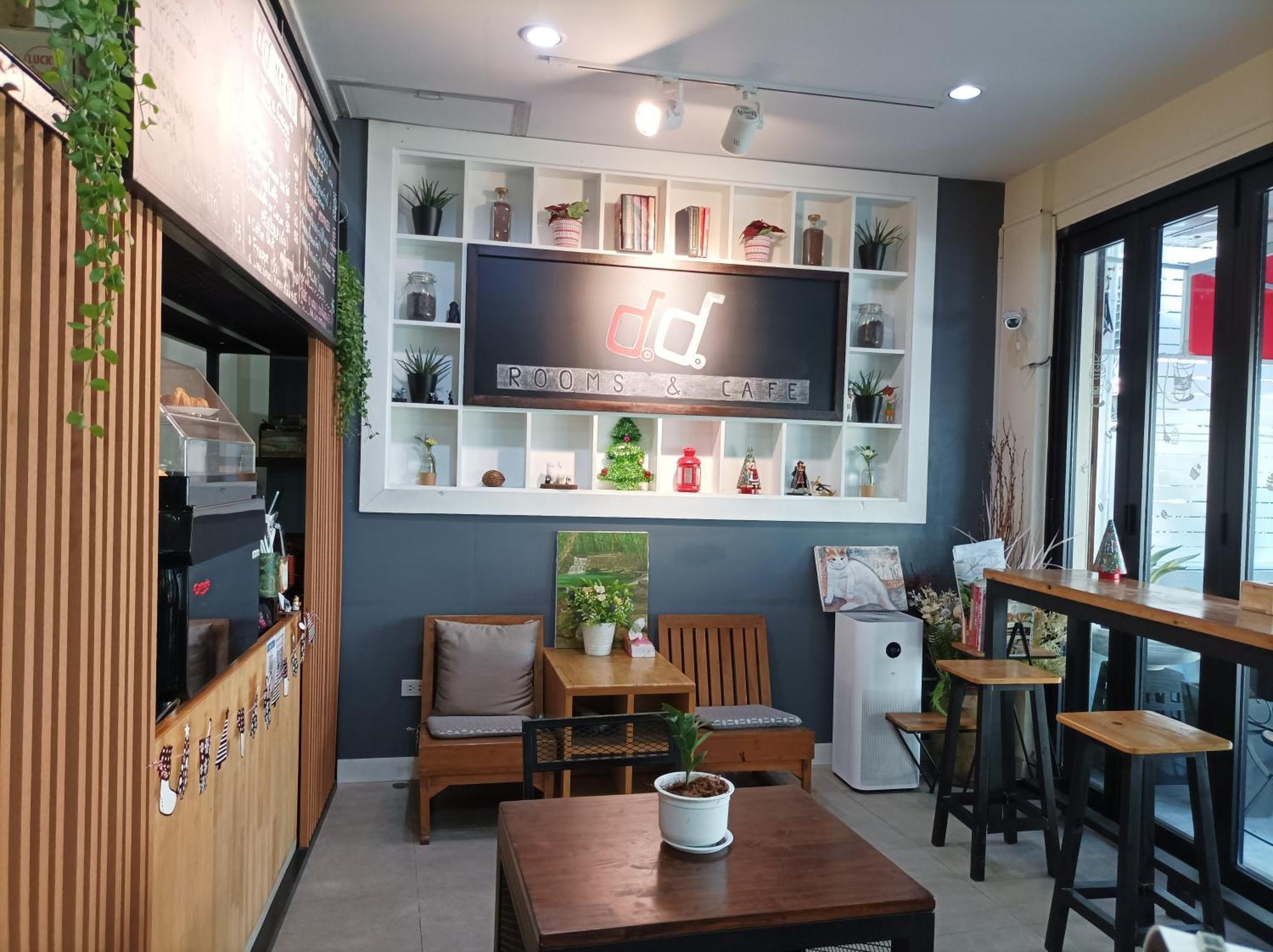Double D Rooms & Cafe Μπανγκόκ Εξωτερικό φωτογραφία