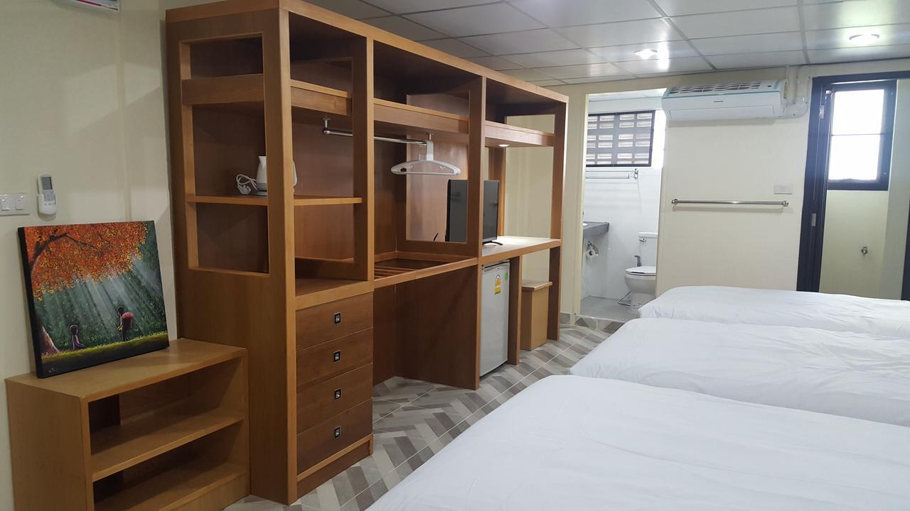 Double D Rooms & Cafe Μπανγκόκ Εξωτερικό φωτογραφία
