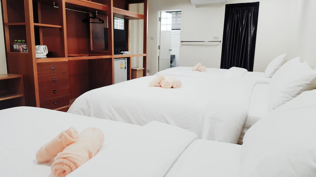 Double D Rooms & Cafe Μπανγκόκ Εξωτερικό φωτογραφία